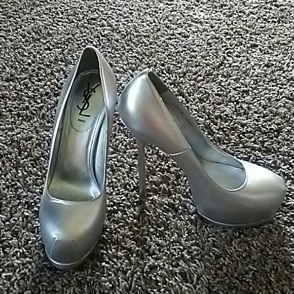 Yves Saint Laurent Shoes - YSL SE208786 Tribtoo Platform Pumps